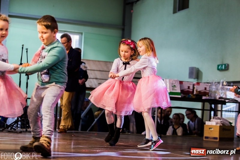 Zdjęcie w galerii na portalu naszraciborz.pl: Wielkanocne Stoły w Pietrowicach Wielkich, czyli smaki ziemi raciborskiej 2018 wiadomości z regionu