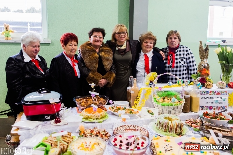 Zdjęcie w galerii na portalu naszraciborz.pl: Wielkanocne Stoły w Pietrowicach Wielkich, czyli smaki ziemi raciborskiej 2018 wiadomości z regionu