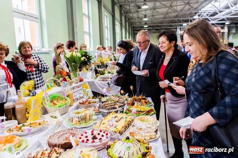 Zdjęcie w galerii na portalu naszraciborz.pl: Wielkanocne Stoły w Pietrowicach Wielkich, czyli smaki ziemi raciborskiej 2018 wiadomości z regionu