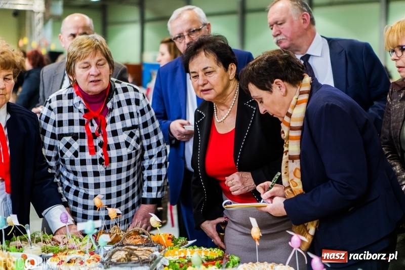 Zdjęcie w galerii na portalu naszraciborz.pl: Wielkanocne Stoły w Pietrowicach Wielkich, czyli smaki ziemi raciborskiej 2018 wiadomości z regionu