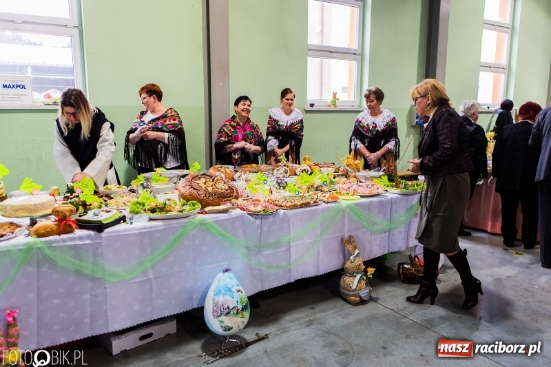 Zdjęcie w galerii na portalu naszraciborz.pl: Wielkanocne Stoły w Pietrowicach Wielkich, czyli smaki ziemi raciborskiej 2018 wiadomości z regionu