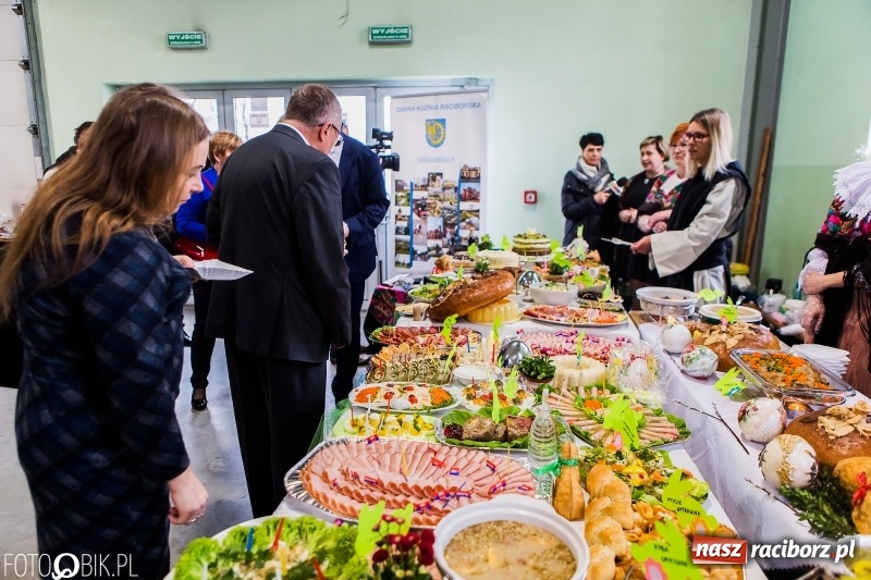 Zdjęcie w galerii na portalu naszraciborz.pl: Wielkanocne Stoły w Pietrowicach Wielkich, czyli smaki ziemi raciborskiej 2018 wiadomości z regionu