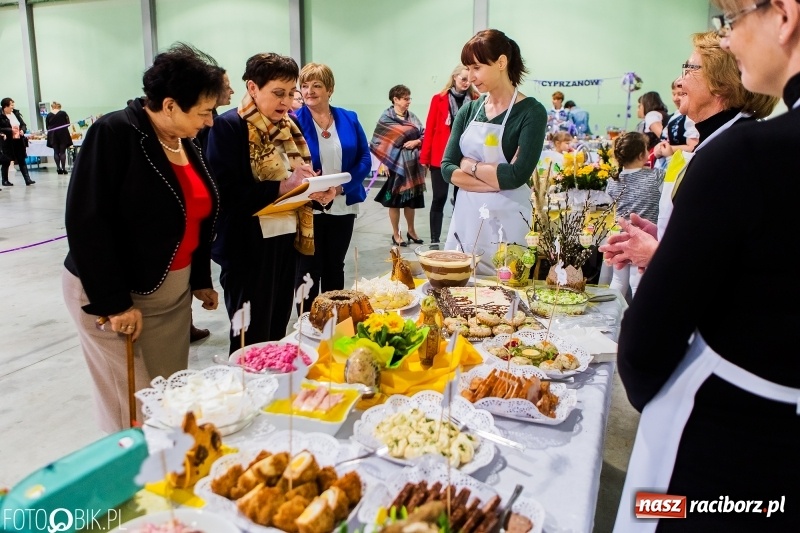 Zdjęcie w galerii na portalu naszraciborz.pl: Wielkanocne Stoły w Pietrowicach Wielkich, czyli smaki ziemi raciborskiej 2018 wiadomości z regionu