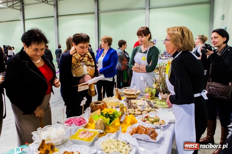 Zdjęcie w galerii na portalu naszraciborz.pl: Wielkanocne Stoły w Pietrowicach Wielkich, czyli smaki ziemi raciborskiej 2018 wiadomości z regionu