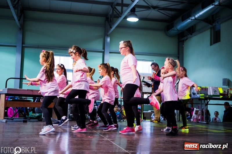 Zdjęcie w galerii na portalu naszraciborz.pl: Wielkanocne Stoły w Pietrowicach Wielkich, czyli smaki ziemi raciborskiej 2018 wiadomości z regionu