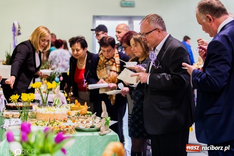 Zdjęcie w galerii na portalu naszraciborz.pl: Wielkanocne Stoły w Pietrowicach Wielkich, czyli smaki ziemi raciborskiej 2018 wiadomości z regionu
