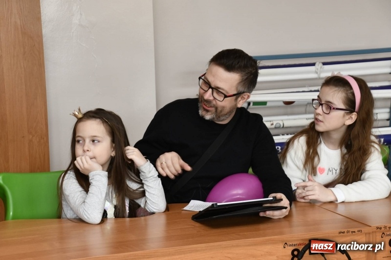 Zdjęcie w galerii na portalu naszraciborz.pl: Szkoła Podstawowa nr 18 otworzyła swoje drzwi dla najmłodszych. Powstanie klasa małych zapaśników? wiadomości z regionu