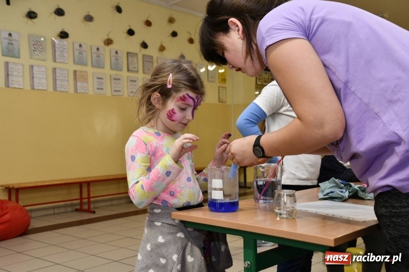 Zdjęcie w galerii na portalu naszraciborz.pl: Szkoła Podstawowa nr 18 otworzyła swoje drzwi dla najmłodszych. Powstanie klasa małych zapaśników? wiadomości z regionu
