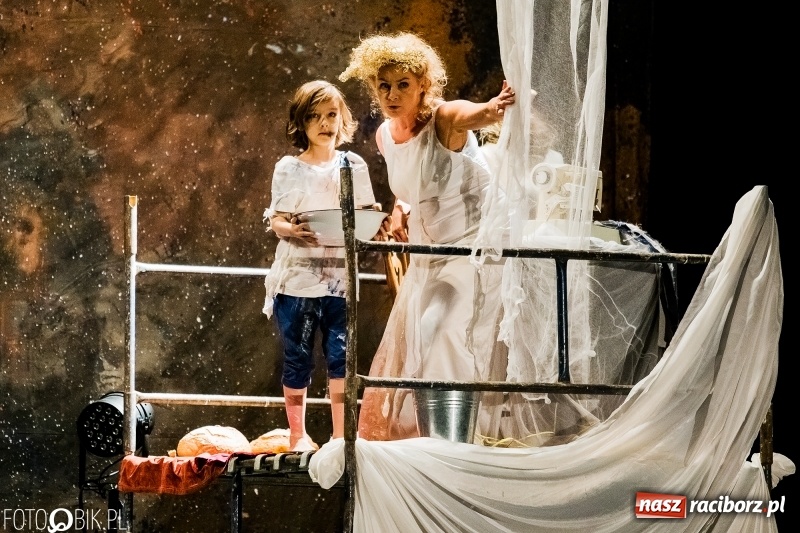 Zdjęcie w galerii na portalu naszraciborz.pl: Usłyszeć srebrną Lunę, czyli rzecz o boginiach słowiańskich [VIDEO] wiadomości z regionu