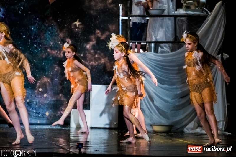 Zdjęcie w galerii na portalu naszraciborz.pl: Usłyszeć srebrną Lunę, czyli rzecz o boginiach słowiańskich [VIDEO] wiadomości z regionu