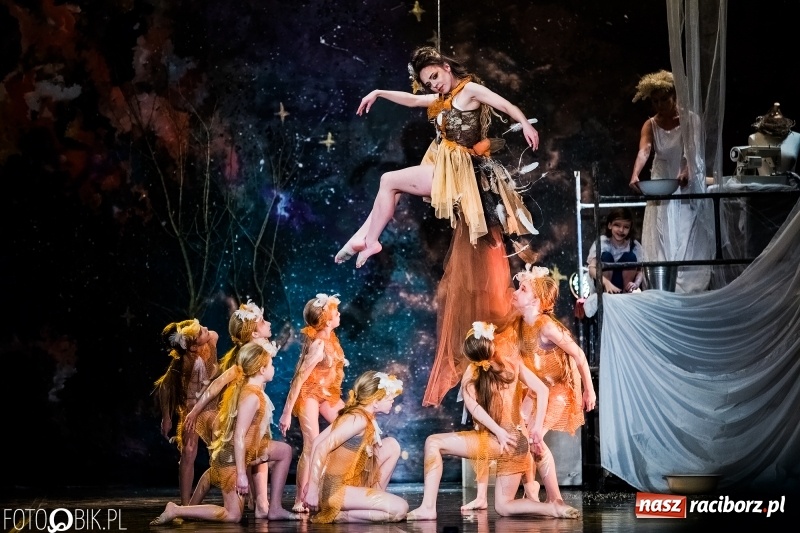 Zdjęcie w galerii na portalu naszraciborz.pl: Usłyszeć srebrną Lunę, czyli rzecz o boginiach słowiańskich [VIDEO] wiadomości z regionu