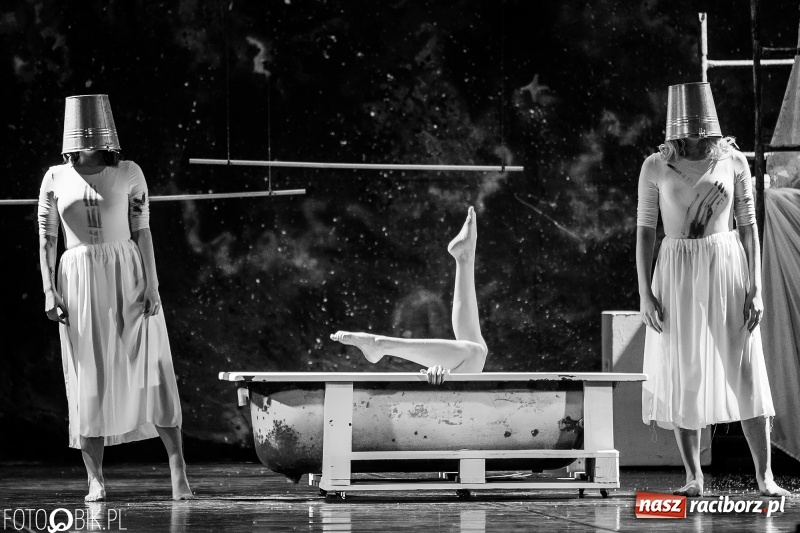 Zdjęcie w galerii na portalu naszraciborz.pl: Usłyszeć srebrną Lunę, czyli rzecz o boginiach słowiańskich [VIDEO] wiadomości z regionu