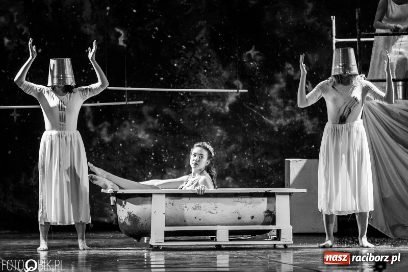 Zdjęcie w galerii na portalu naszraciborz.pl: Usłyszeć srebrną Lunę, czyli rzecz o boginiach słowiańskich [VIDEO] wiadomości z regionu