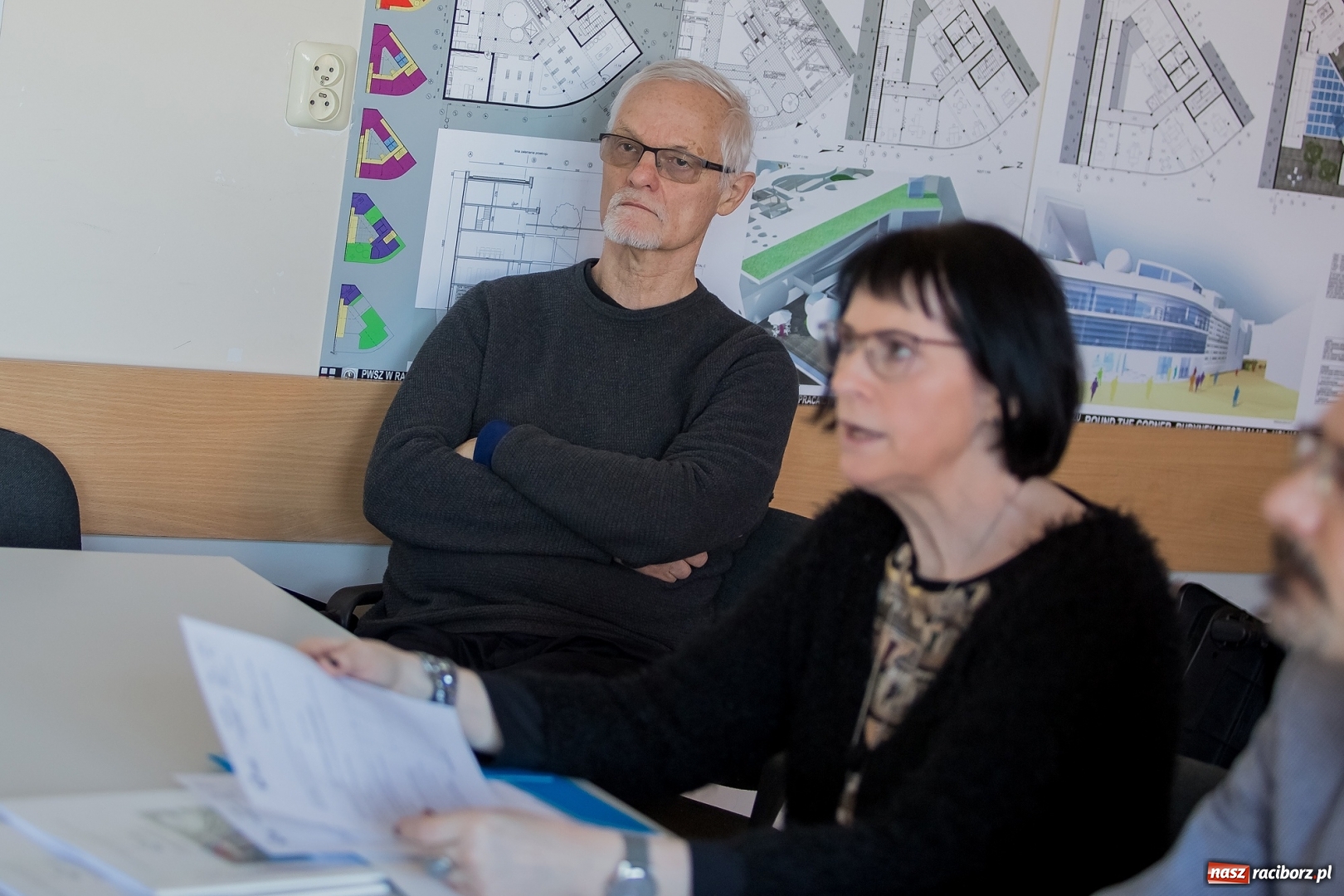 Zdjęcie w galerii na portalu naszraciborz.pl: W Instytucie Architektury PWSZ trwają obrony dyplomów inżynierskich  wiadomości z regionu