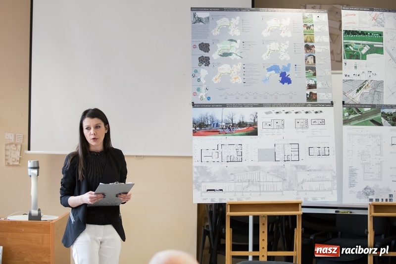 Zdjęcie w galerii na portalu naszraciborz.pl: W Instytucie Architektury PWSZ trwają obrony dyplomów inżynierskich  wiadomości z regionu