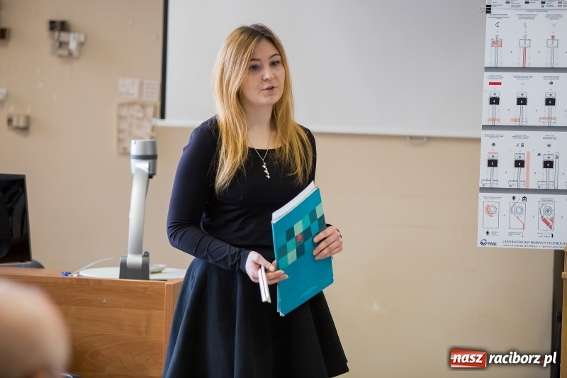 Zdjęcie w galerii na portalu naszraciborz.pl: W Instytucie Architektury PWSZ trwają obrony dyplomów inżynierskich  wiadomości z regionu