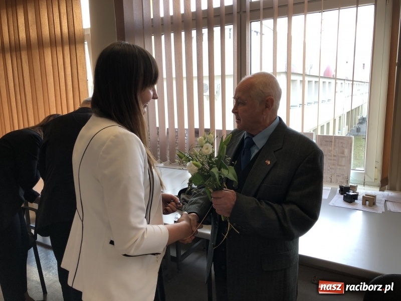 Zdjęcie w galerii na portalu naszraciborz.pl: W Instytucie Architektury PWSZ trwają obrony dyplomów inżynierskich  wiadomości z regionu