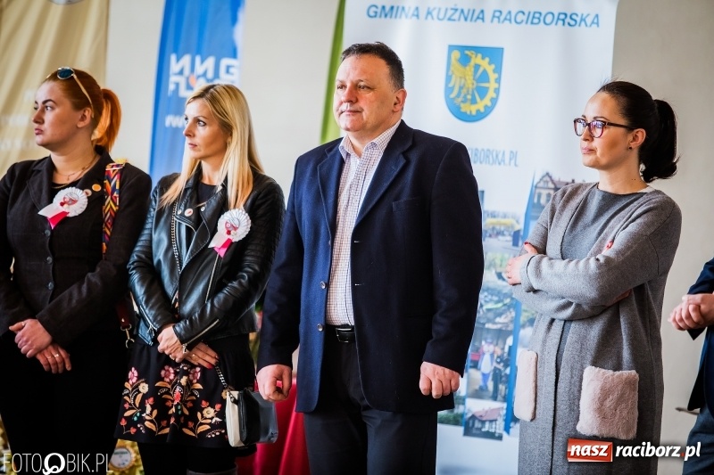 Zdjęcie w galerii na portalu naszraciborz.pl: W Rudach trwa Wystawa Psów Rasowych wiadomości z regionu