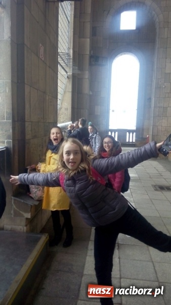 Zdjęcie w galerii na portalu naszraciborz.pl: Uczniowie z Rud bili rekord Guinnessa  wiadomości z regionu