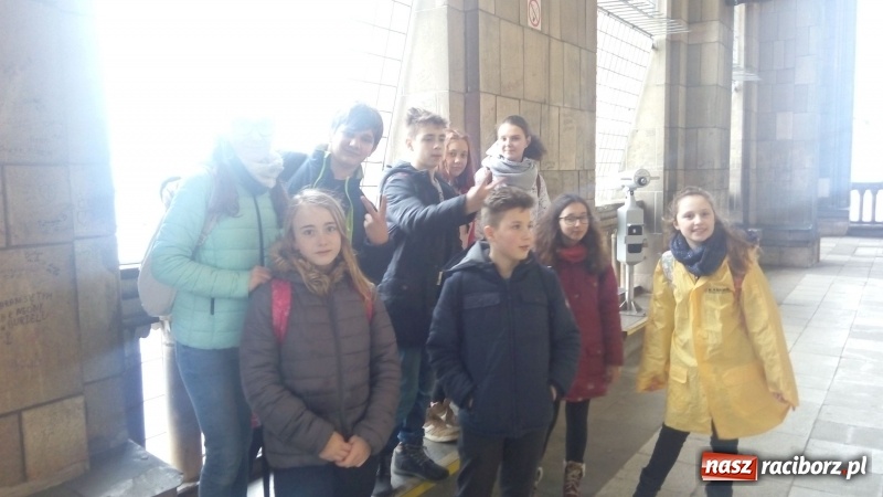 Zdjęcie w galerii na portalu naszraciborz.pl: Uczniowie z Rud bili rekord Guinnessa  wiadomości z regionu