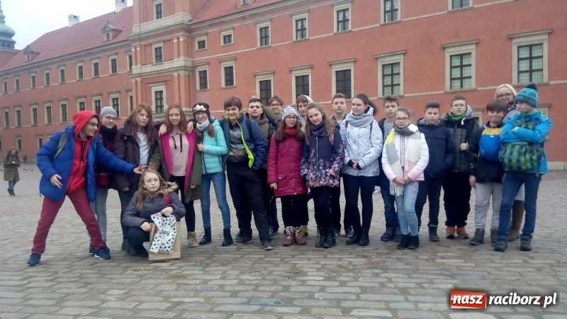 Zdjęcie w galerii na portalu naszraciborz.pl: Uczniowie z Rud bili rekord Guinnessa  wiadomości z regionu