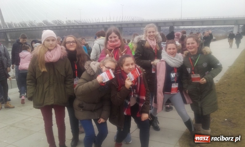 Zdjęcie w galerii na portalu naszraciborz.pl: Uczniowie z Rud bili rekord Guinnessa  wiadomości z regionu