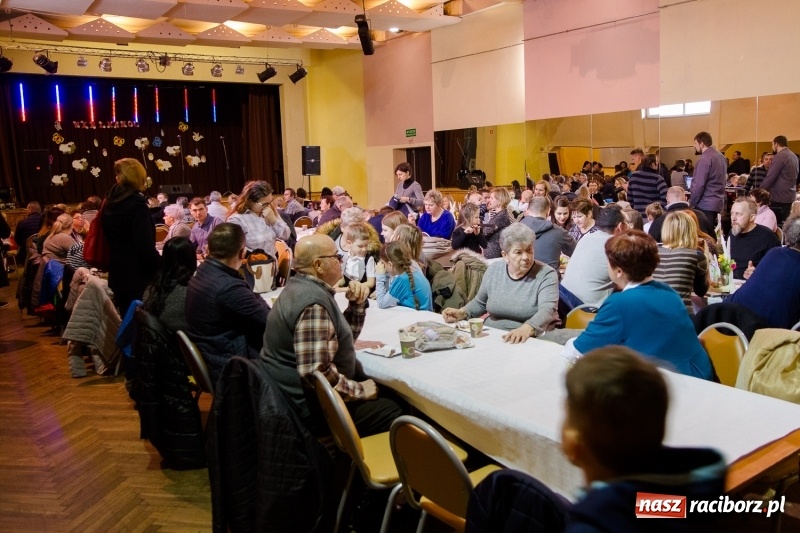 Zdjęcie w galerii na portalu naszraciborz.pl: Kiermasz Wielkanocny w Krzanowicach FOTO  wiadomości z regionu