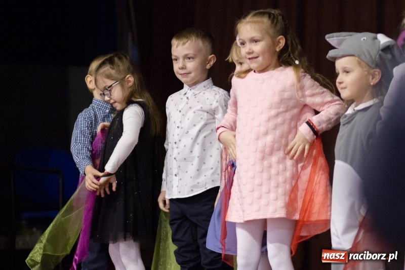 Zdjęcie w galerii na portalu naszraciborz.pl: Kiermasz Wielkanocny w Krzanowicach FOTO  wiadomości z regionu