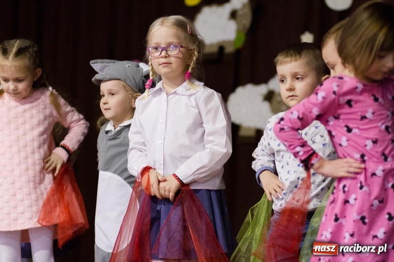 Zdjęcie w galerii na portalu naszraciborz.pl: Kiermasz Wielkanocny w Krzanowicach FOTO  wiadomości z regionu