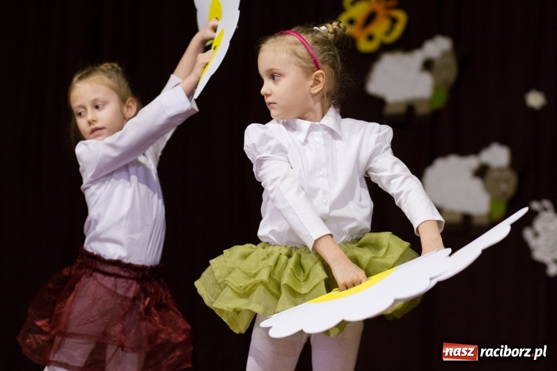 Zdjęcie w galerii na portalu naszraciborz.pl: Kiermasz Wielkanocny w Krzanowicach FOTO  wiadomości z regionu