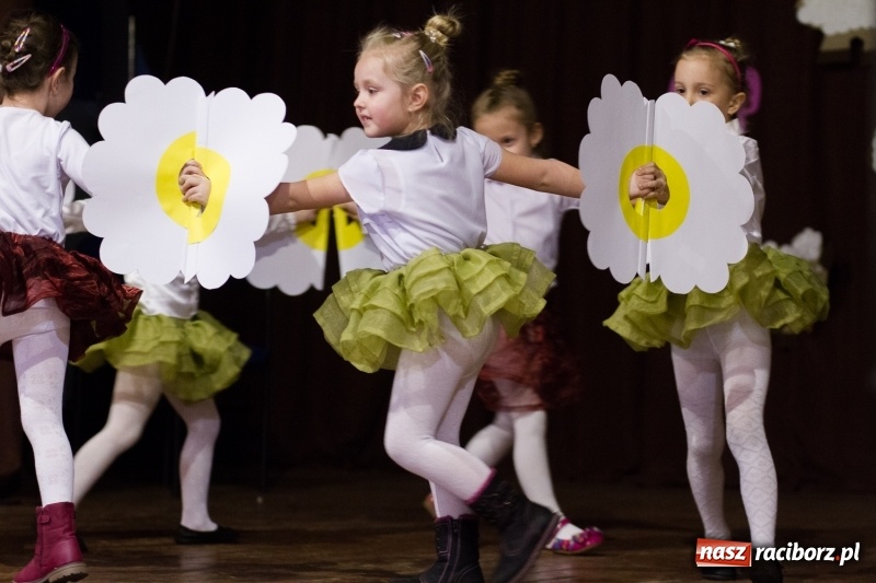 Zdjęcie w galerii na portalu naszraciborz.pl: Kiermasz Wielkanocny w Krzanowicach FOTO  wiadomości z regionu