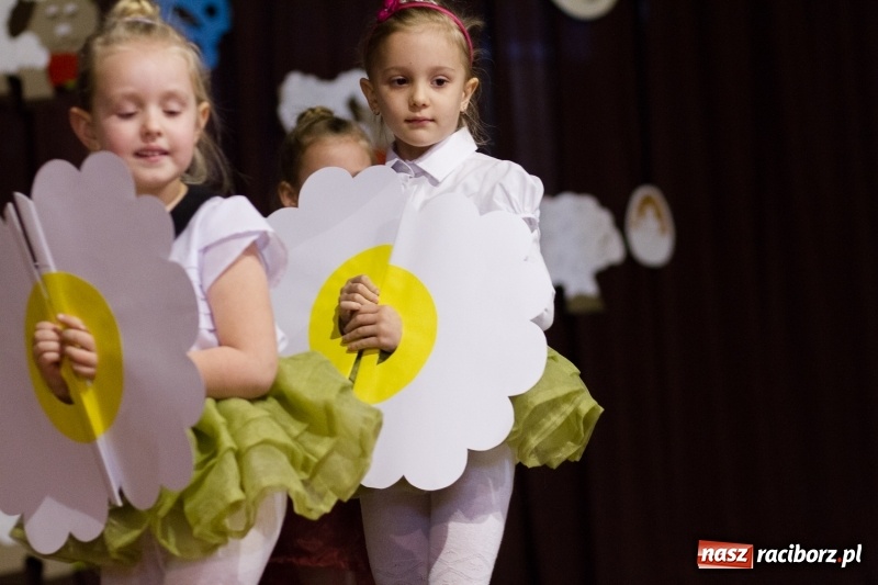 Zdjęcie w galerii na portalu naszraciborz.pl: Kiermasz Wielkanocny w Krzanowicach FOTO  wiadomości z regionu