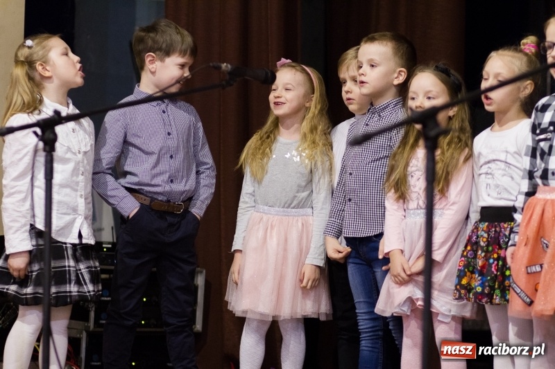 Zdjęcie w galerii na portalu naszraciborz.pl: Kiermasz Wielkanocny w Krzanowicach FOTO  wiadomości z regionu