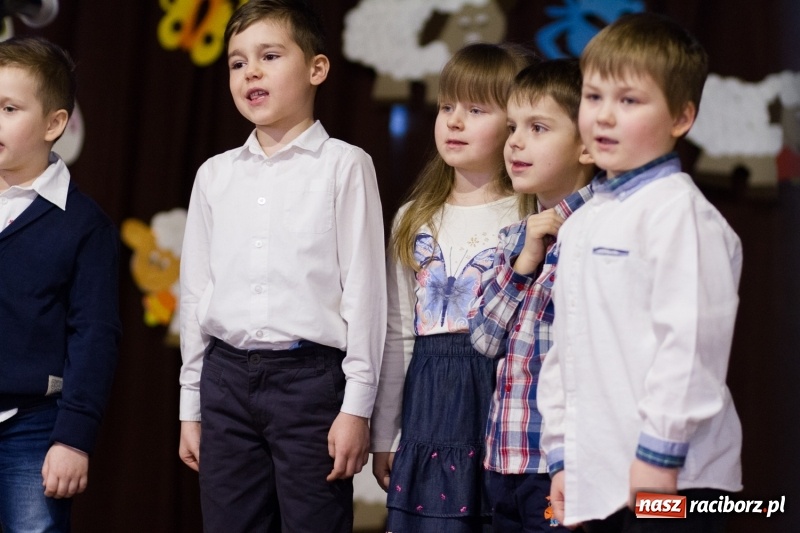 Zdjęcie w galerii na portalu naszraciborz.pl: Kiermasz Wielkanocny w Krzanowicach FOTO  wiadomości z regionu