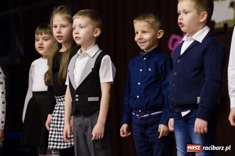 Zdjęcie w galerii na portalu naszraciborz.pl: Kiermasz Wielkanocny w Krzanowicach FOTO  wiadomości z regionu