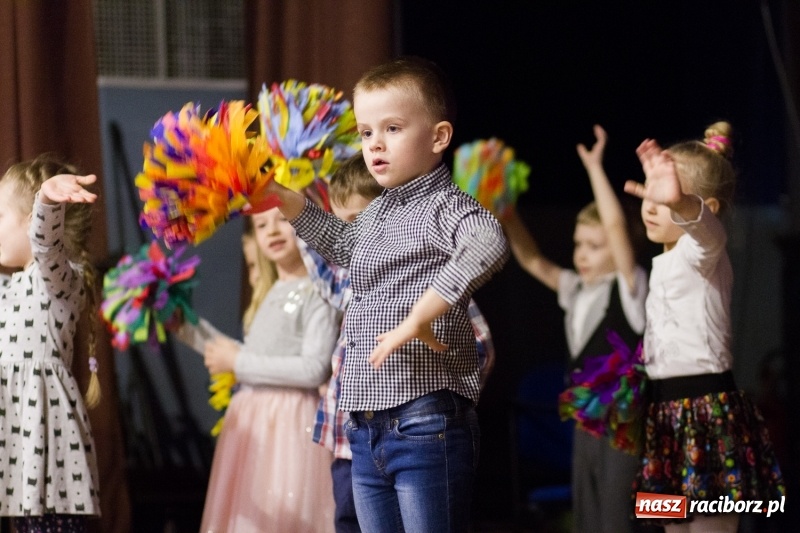 Zdjęcie w galerii na portalu naszraciborz.pl: Kiermasz Wielkanocny w Krzanowicach FOTO  wiadomości z regionu