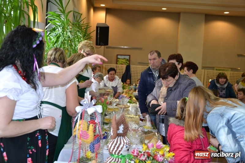 Zdjęcie w galerii na portalu naszraciborz.pl: Kiermasz Wielkanocny w Tworkowie WIDEO wiadomości z regionu