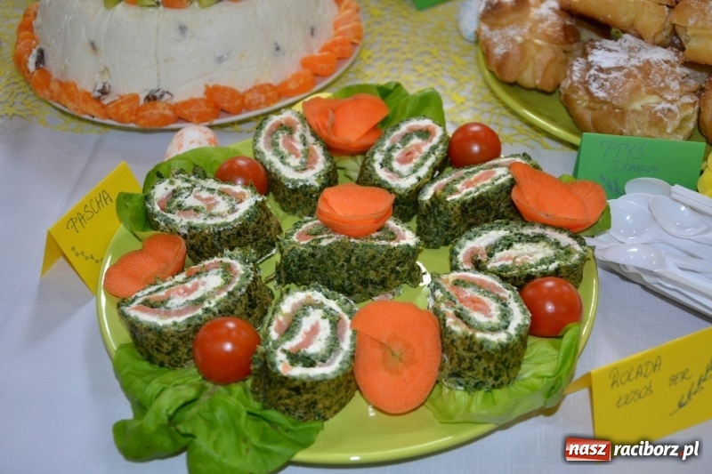 Zdjęcie w galerii na portalu naszraciborz.pl: Kiermasz Wielkanocny w Tworkowie WIDEO wiadomości z regionu