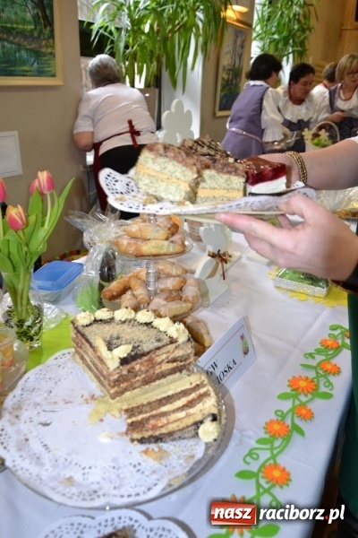 Zdjęcie w galerii na portalu naszraciborz.pl: Kiermasz Wielkanocny w Tworkowie WIDEO wiadomości z regionu