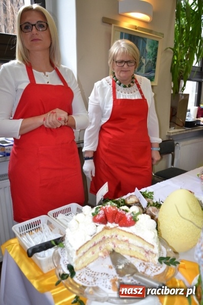 Zdjęcie w galerii na portalu naszraciborz.pl: Kiermasz Wielkanocny w Tworkowie WIDEO wiadomości z regionu