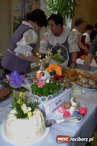 Zdjęcie w galerii na portalu naszraciborz.pl: Kiermasz Wielkanocny w Tworkowie WIDEO wiadomości z regionu