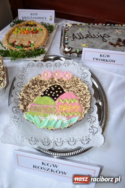 Zdjęcie w galerii na portalu naszraciborz.pl: Kiermasz Wielkanocny w Tworkowie WIDEO wiadomości z regionu