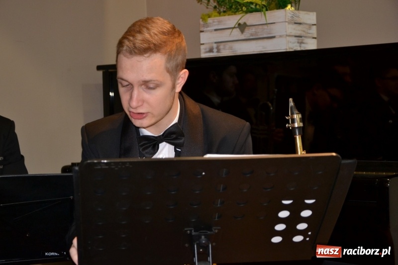 Zdjęcie w galerii na portalu naszraciborz.pl: Kiermasz Wielkanocny w Tworkowie WIDEO wiadomości z regionu