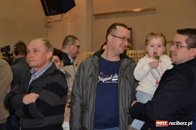 Zdjęcie w galerii na portalu naszraciborz.pl: Kiermasz Wielkanocny w Tworkowie WIDEO wiadomości z regionu