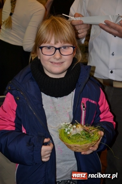 Zdjęcie w galerii na portalu naszraciborz.pl: Kiermasz Wielkanocny w Tworkowie WIDEO wiadomości z regionu