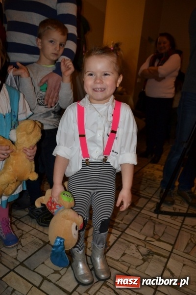 Zdjęcie w galerii na portalu naszraciborz.pl: Kiermasz Wielkanocny w Tworkowie WIDEO wiadomości z regionu