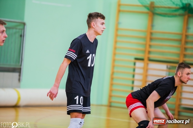 Zdjęcie w galerii na portalu naszraciborz.pl: RLPS: Faworyci nie zawiedli. Niespodziewana porażka Eko-Okien wiadomości z regionu