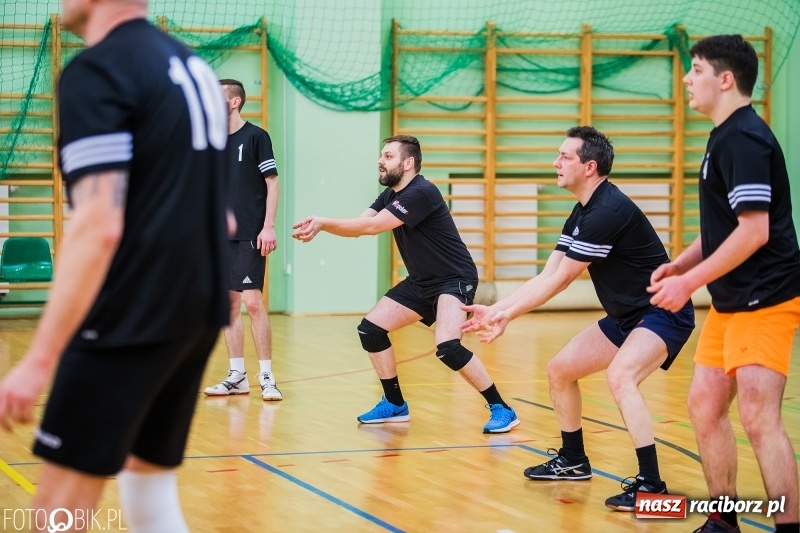 Zdjęcie w galerii na portalu naszraciborz.pl: RLPS: Faworyci nie zawiedli. Niespodziewana porażka Eko-Okien wiadomości z regionu