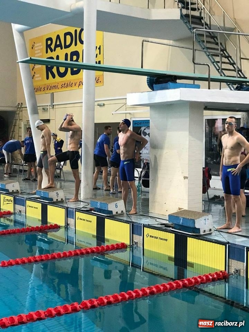 Zdjęcie w galerii na portalu naszraciborz.pl: Pływanie.  Sukcesy ZSOMS w Ołomuńcu wiadomości z regionu