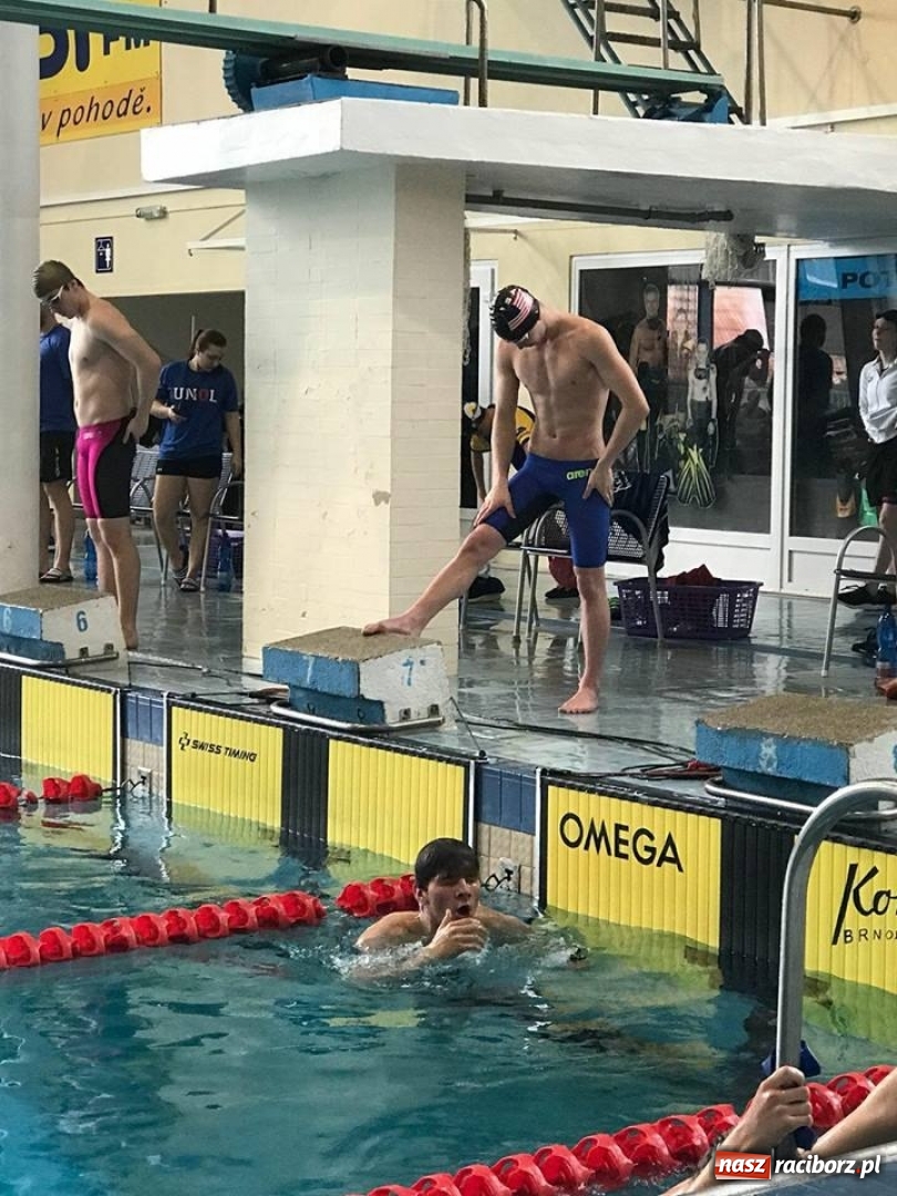 Zdjęcie w galerii na portalu naszraciborz.pl: Pływanie.  Sukcesy ZSOMS w Ołomuńcu wiadomości z regionu
